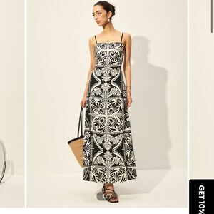 Commense Black and White Floral Maxi Dress